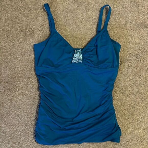 Coco Contours Swimsuit Tankini Top! - Picture 10 of 10